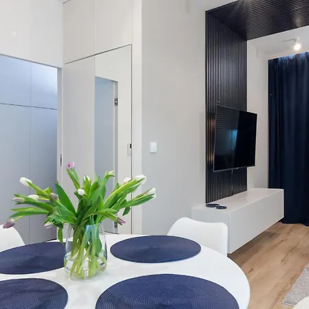 Blue Heaven Sauna & Gym Nadmotlawie דירה